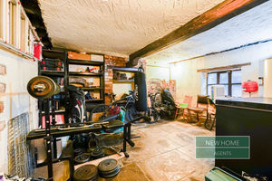 Photo 33- click for photo gallery